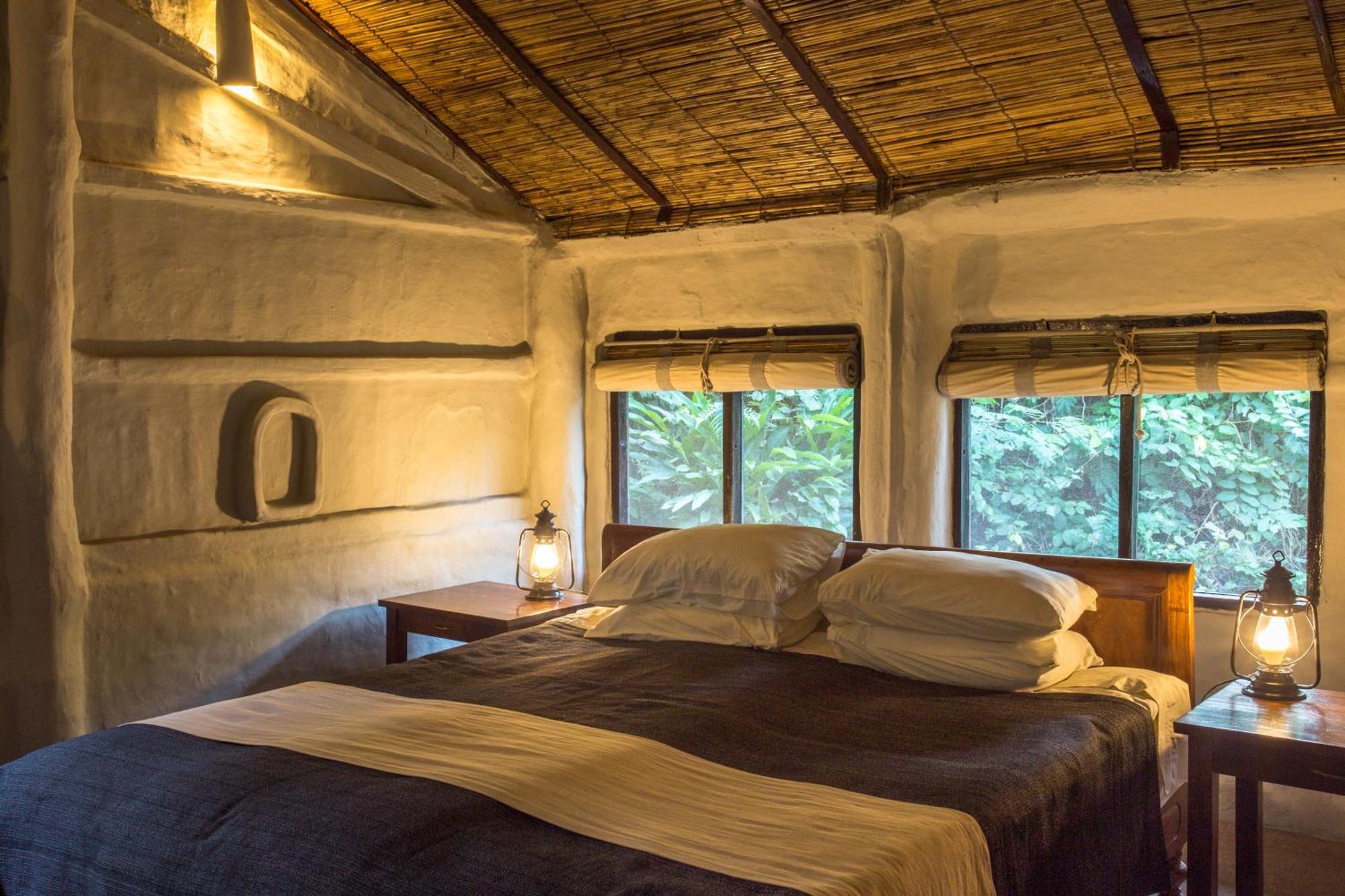 Tiger Tops Tharu Lodge Chitwan Ngoại thất bức ảnh
